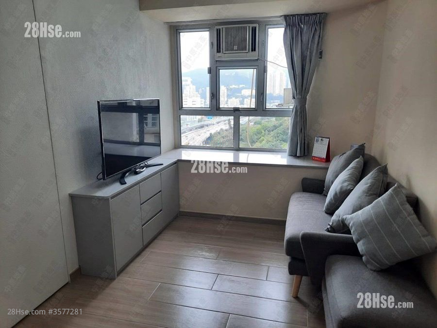 Hilton Plaza Sell 1 Bedroom 274 ft² ( 25.5 m² )