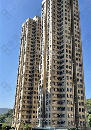 Wai Wah Centre Sell 1 Bedroom 308 ft² ( 28.6 m² )