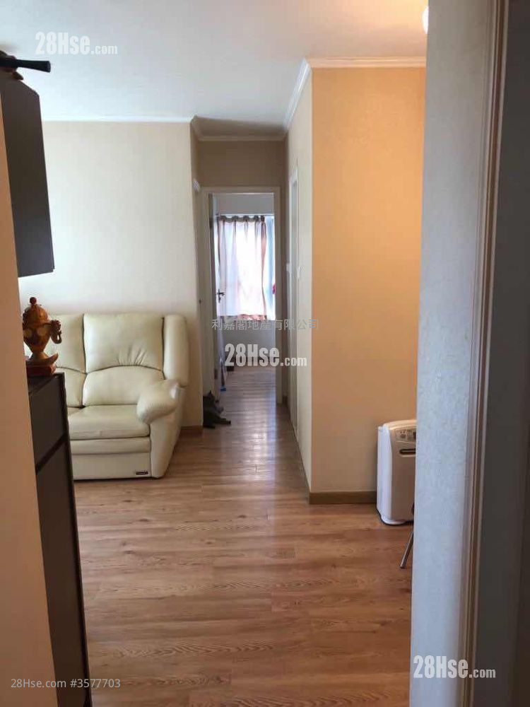 Belair Monte Sell 2 Bedrooms 427 ft² ( 39.7 m² )
