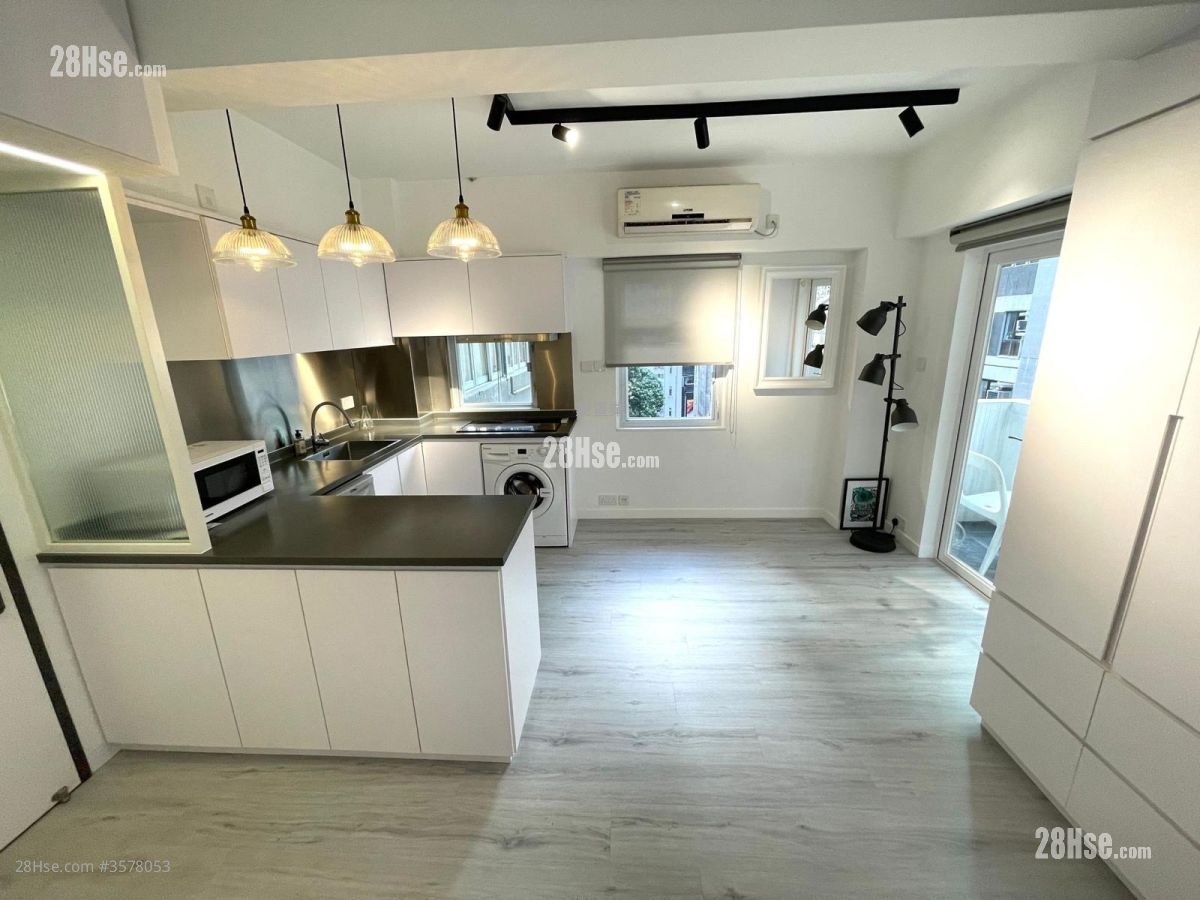 Wo On Building Sell Studio , 1 Bathroom 274 ft² ( 25.5 m² )