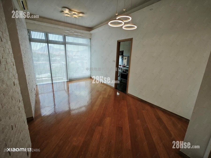 The Woodsville Sell 3 Bedrooms 765 ft² ( 71.1 m² )