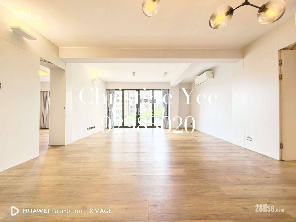 Bellevue Heights Rental 3 Bedrooms , 2 Bathrooms 1,255 ft² ( 116.6 m² )