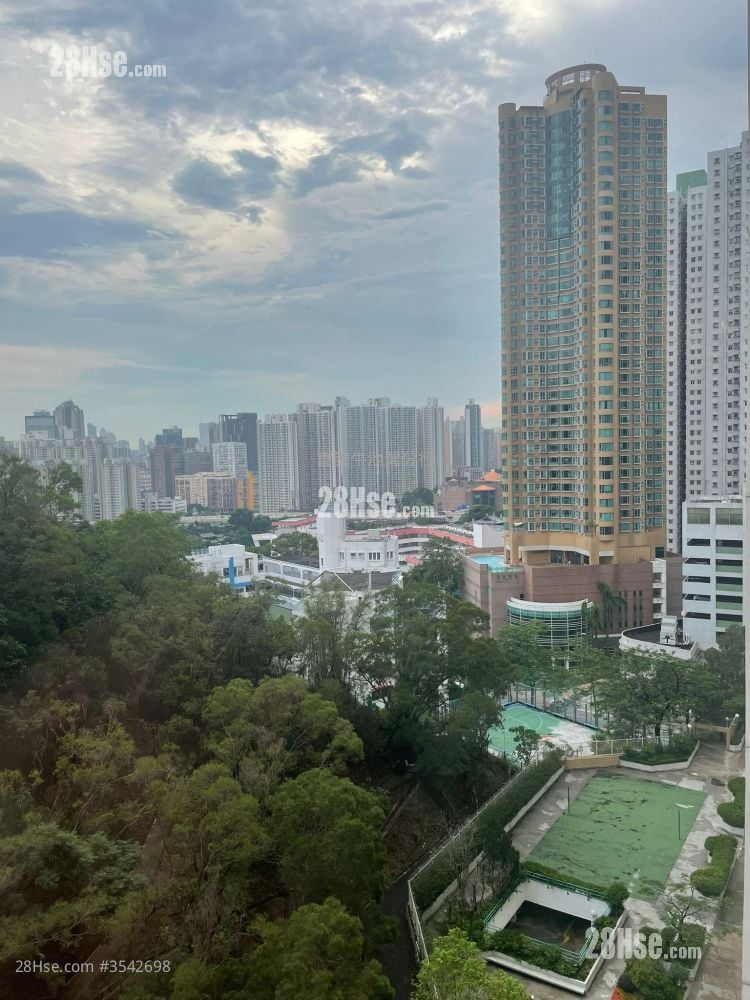 Sun Lai Garden Sell 2 Bedrooms , 1 Bathroom 386 ft² ( 35.9 m² )