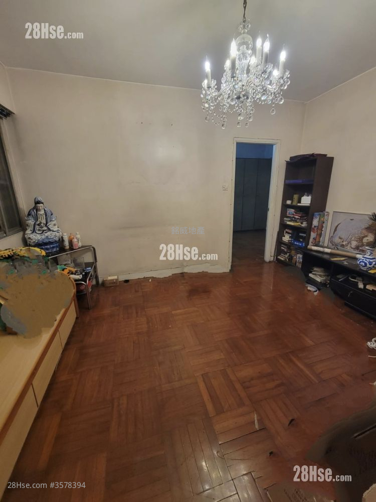 Parkview Garden Sell 2 Bedrooms , 2 Bathrooms 825 ft² ( 76.6 m² )