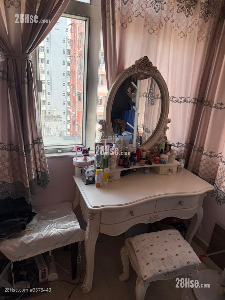 Tung Shing Court Rental 1 Bedroom , 1 Bathroom 268 ft² ( 24.9 m² )