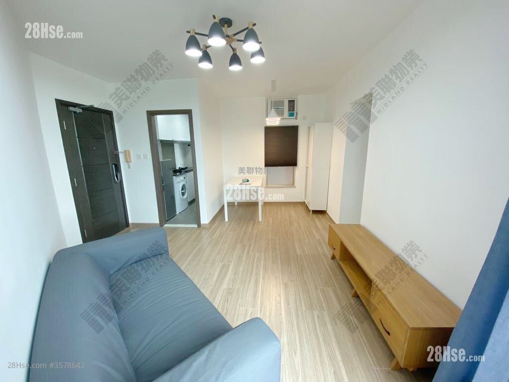 Avon Park Sell 3 Bedrooms , 1 Bathroom 488 ft² ( 45.3 m² )