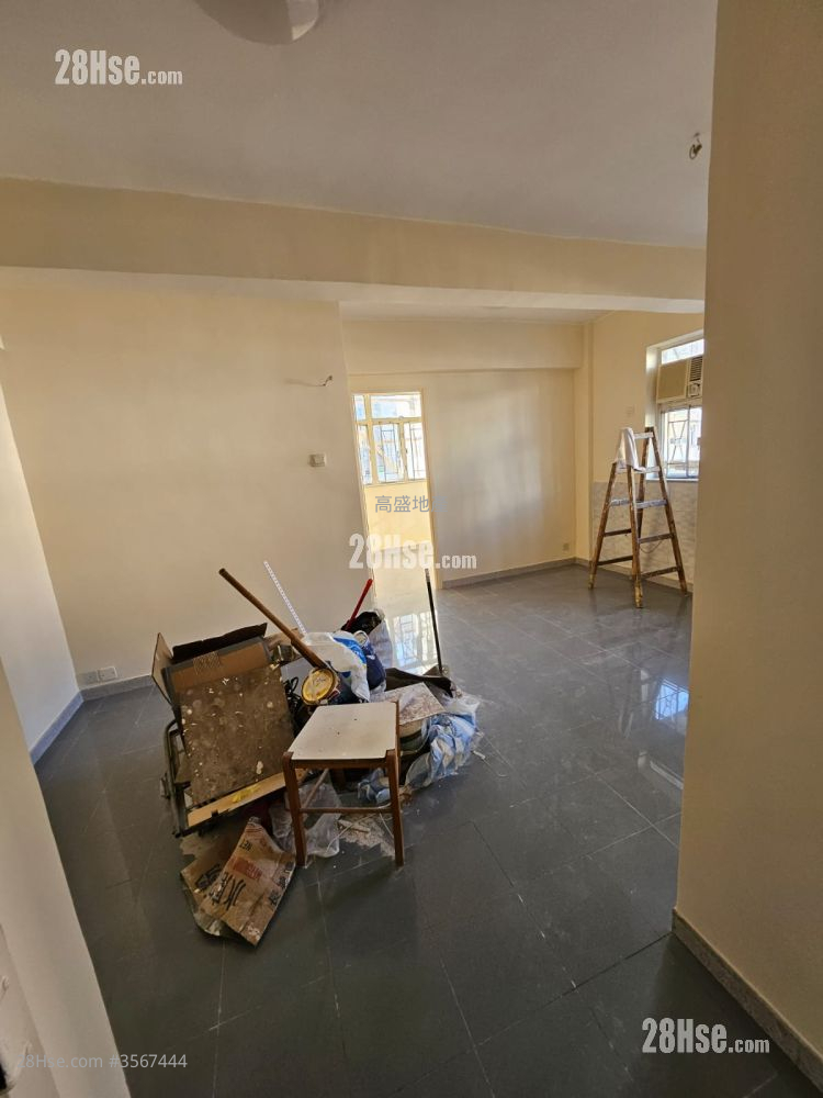 Kiu Fuk Building Rental 2 Bedrooms , 1 Bathroom 499 ft² ( 46.4 m² )