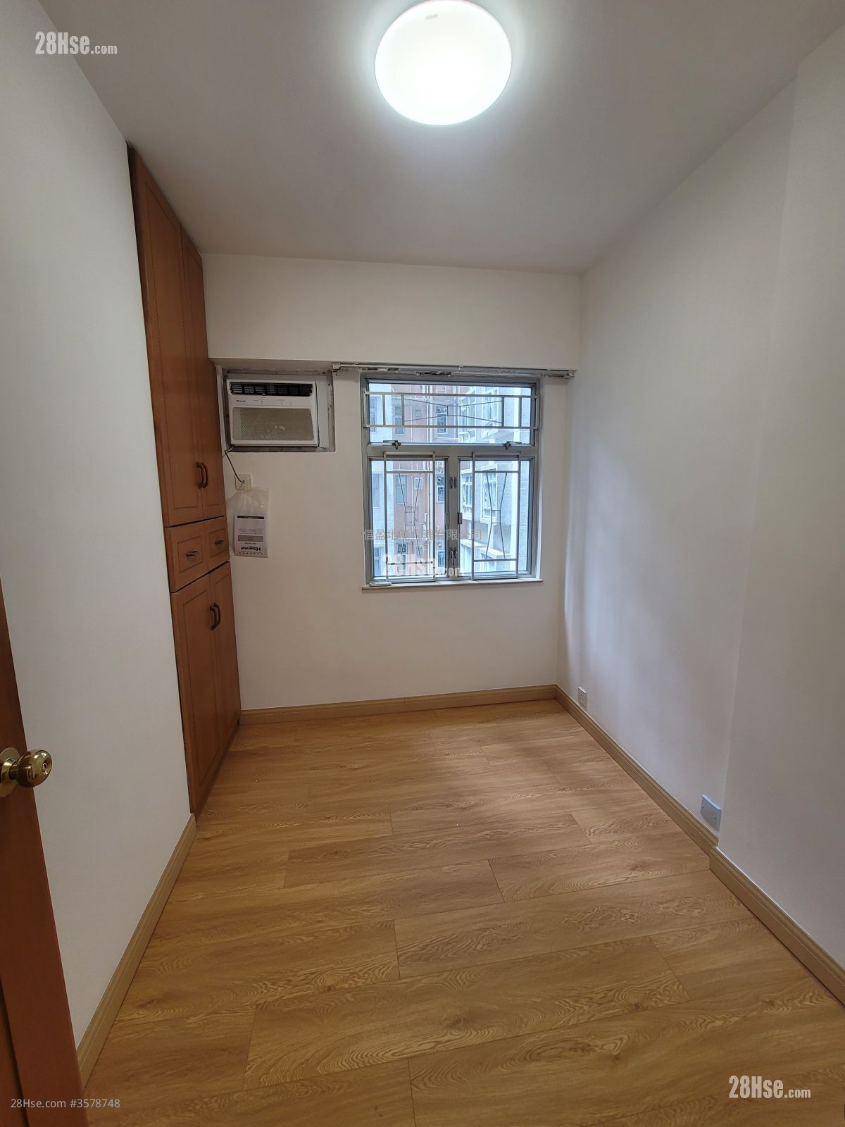 Jupiter Terrace Rental 2 Bedrooms , 1 Bathroom 428 ft² ( 39.8 m² )