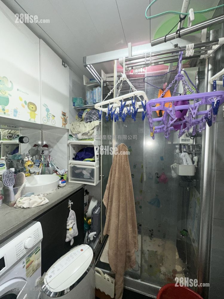 鸿威大厦 售盘 开放式间隔 , 1 浴室 306 平方尺 ( 28.4 平方米 ) 鸿威大厦 售盘 开放式间隔 , 1 浴室 306 平方尺 ( 28.4 平方米 )