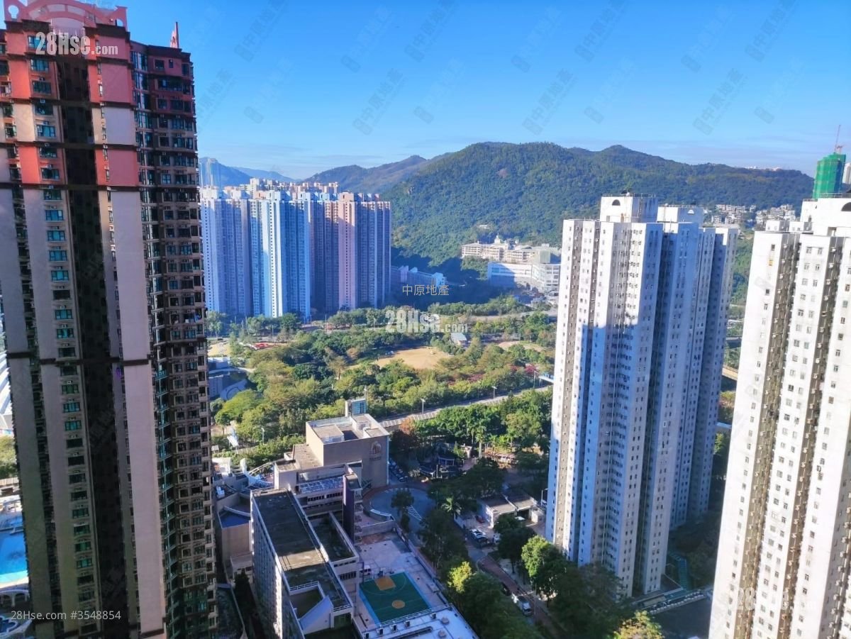 Residence Oasis Rental 4 Bedrooms , 2 Bathrooms 763 ft² ( 70.9 m² )