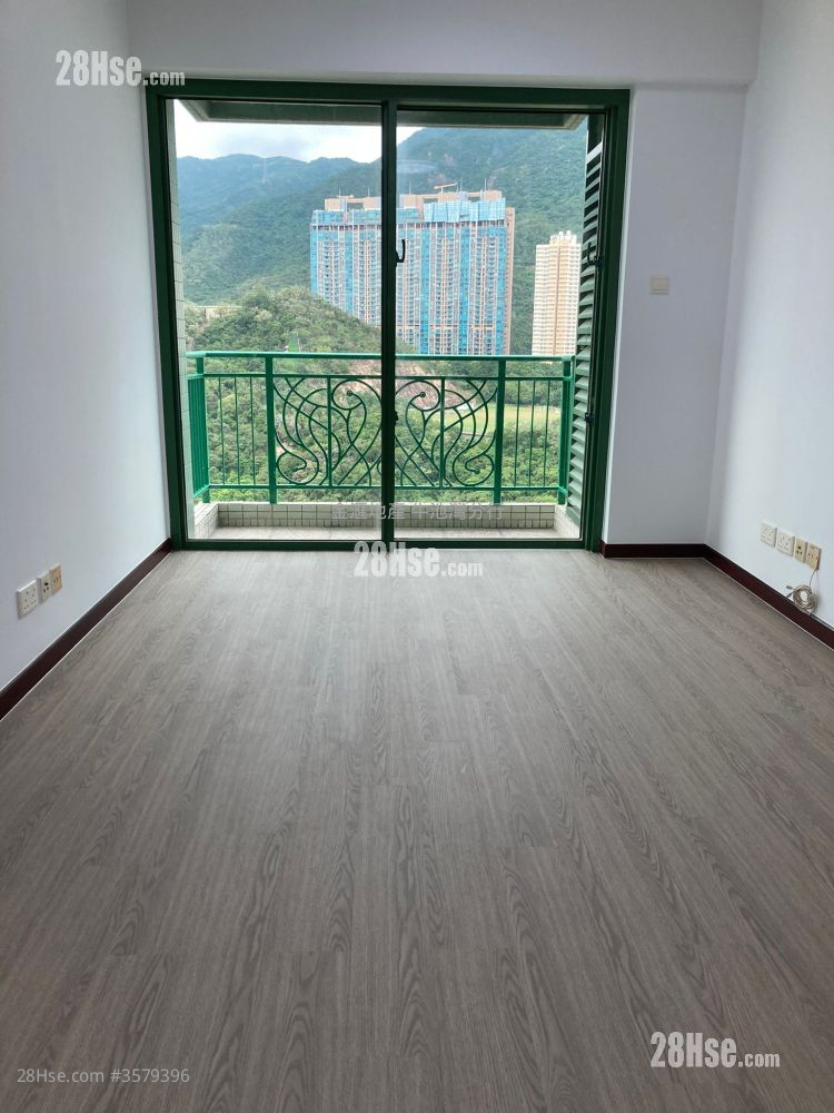 Clear Water Bay 8 Rental 2 Bedrooms , 1 Bathroom 504 ft² ( 46.8 m² )