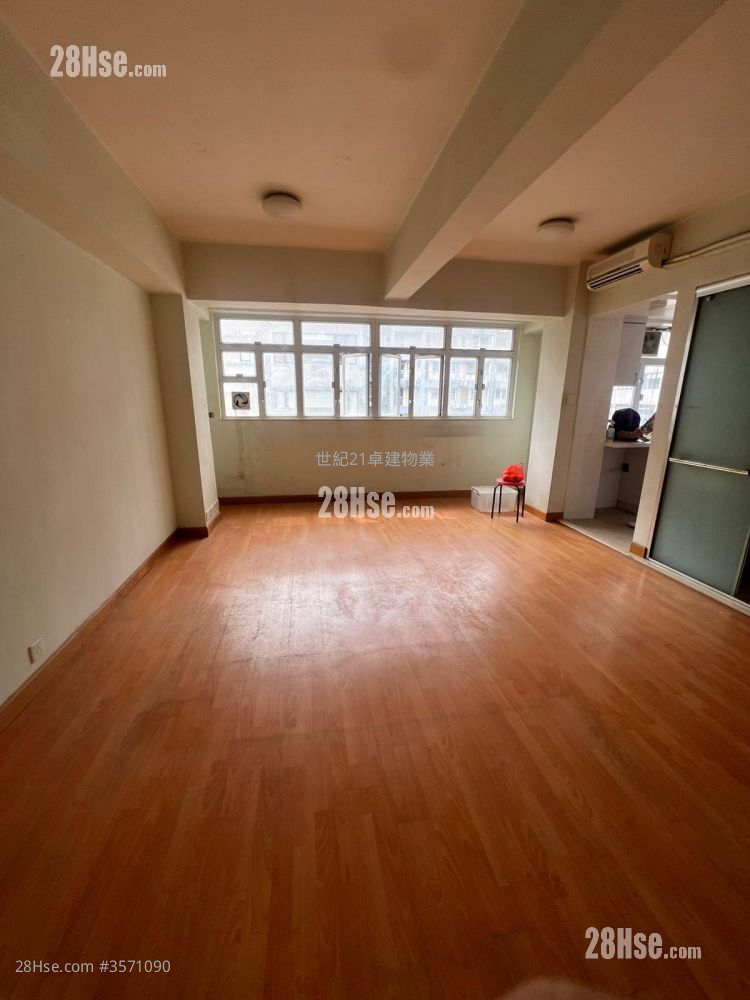 Shui Heung Yuen Apartments Sell 2 Bedrooms , 1 Bathroom 362 ft² ( 33.6 m² )