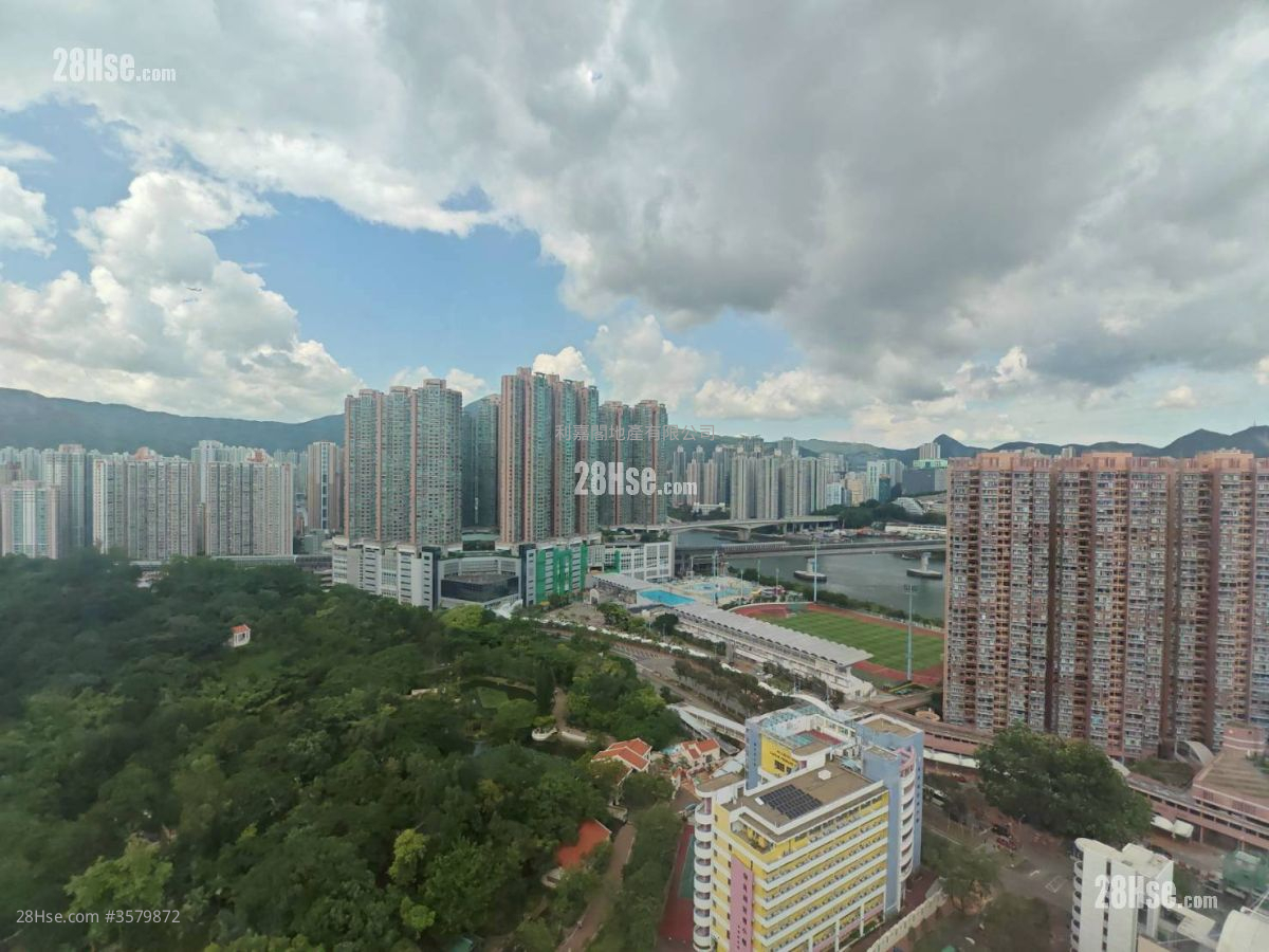 Tsing Yi Garden Sell 3 Bedrooms , 2 Bathrooms 547 ft² ( 50.8 m² )