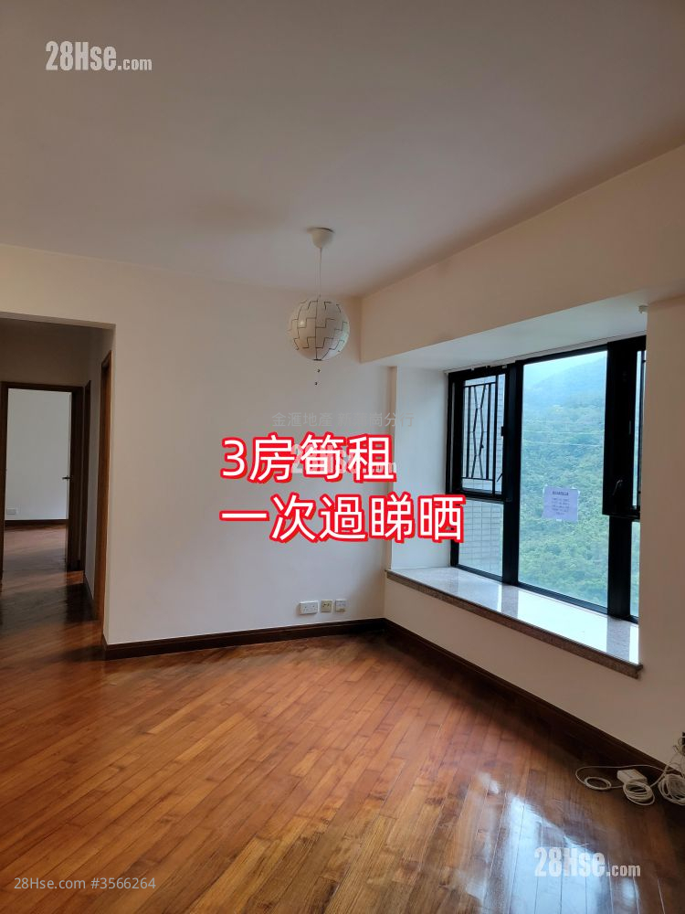 Scenic View Rental 3 Bedrooms , 2 Bathrooms 709 ft² ( 65.9 m² )