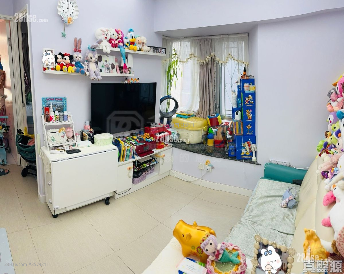 City Regalia Sell 2 Bedrooms , 1 Bathroom 305 ft² ( 28.3 m² )