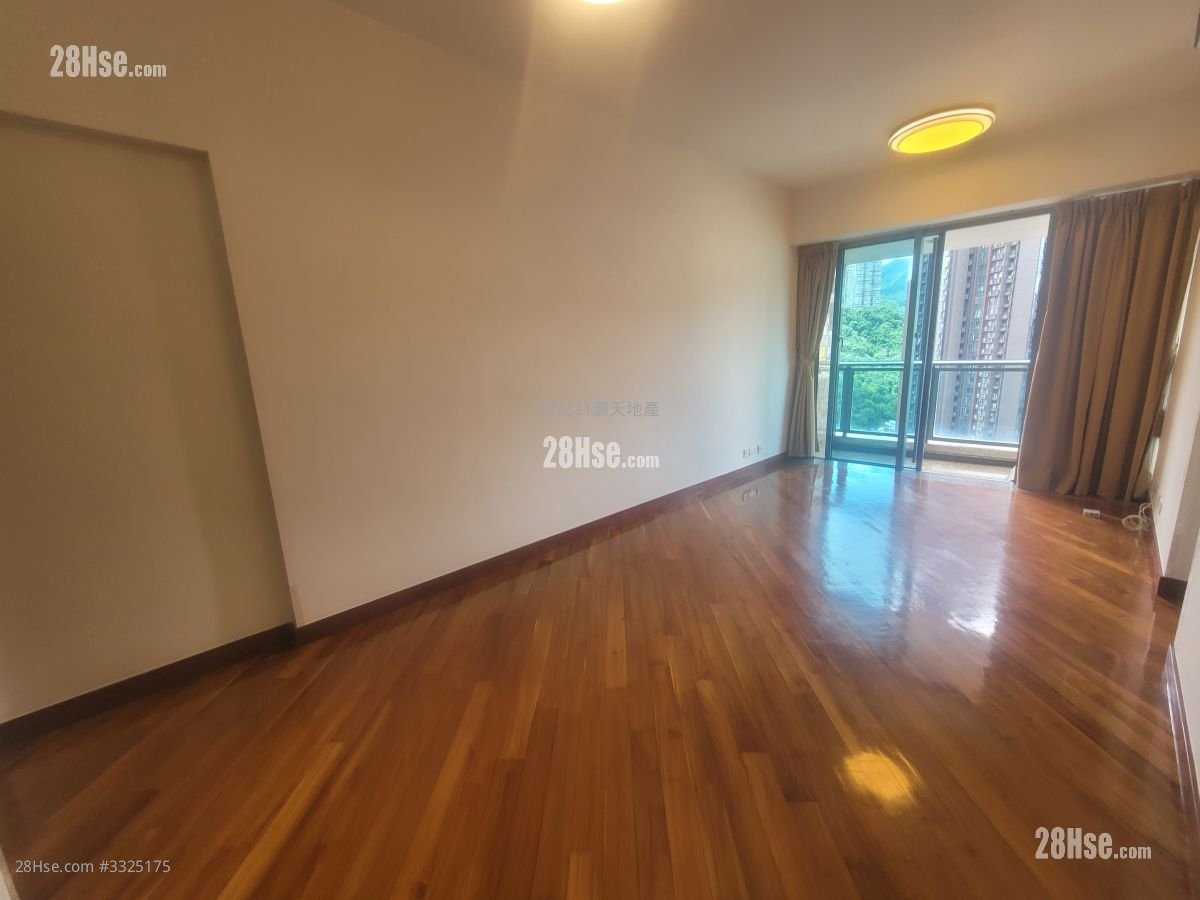 The Palazzo Rental 2 Bedrooms , 1 Bathroom 571 ft² ( 53.0 m² )
