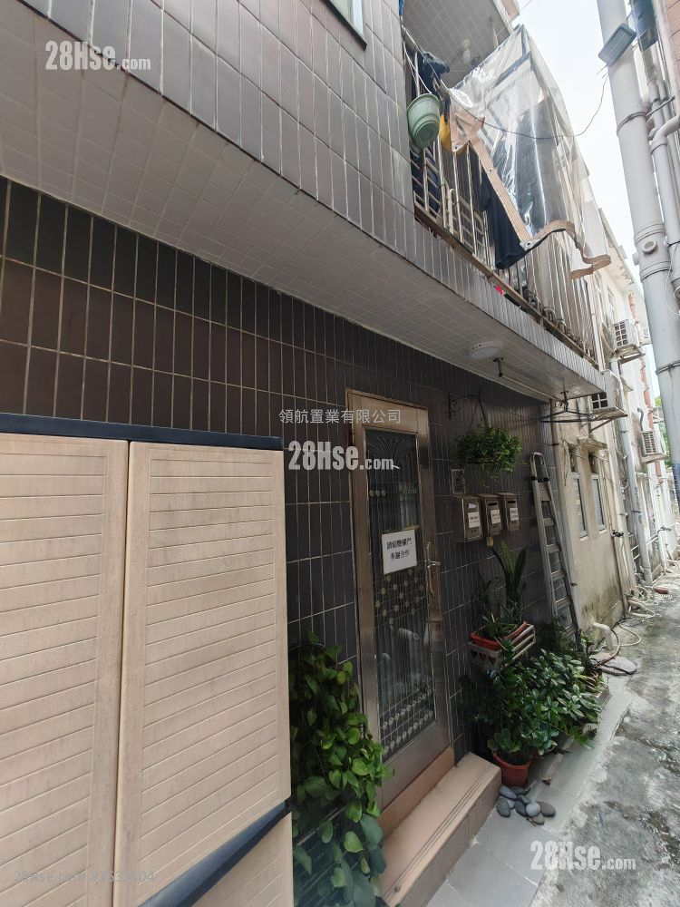 壆围村 售盘 1 房 , 1 浴室 230 平方尺 ( 21.4 平方米 )