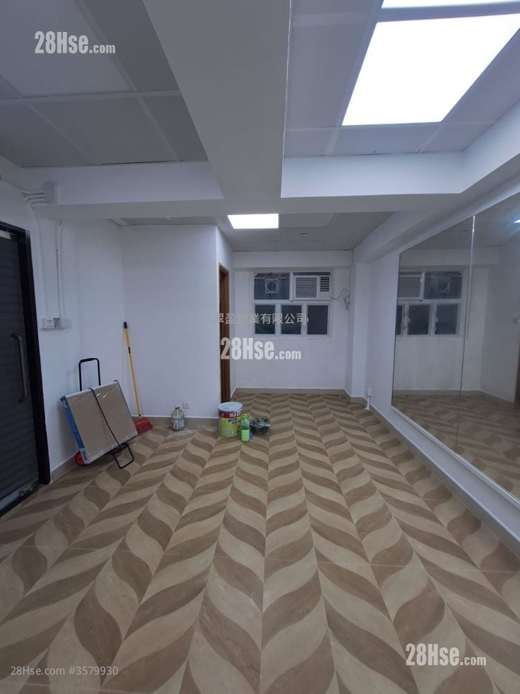 Pang Kwong Building Rental 220 ft² ( 20.4 m² )