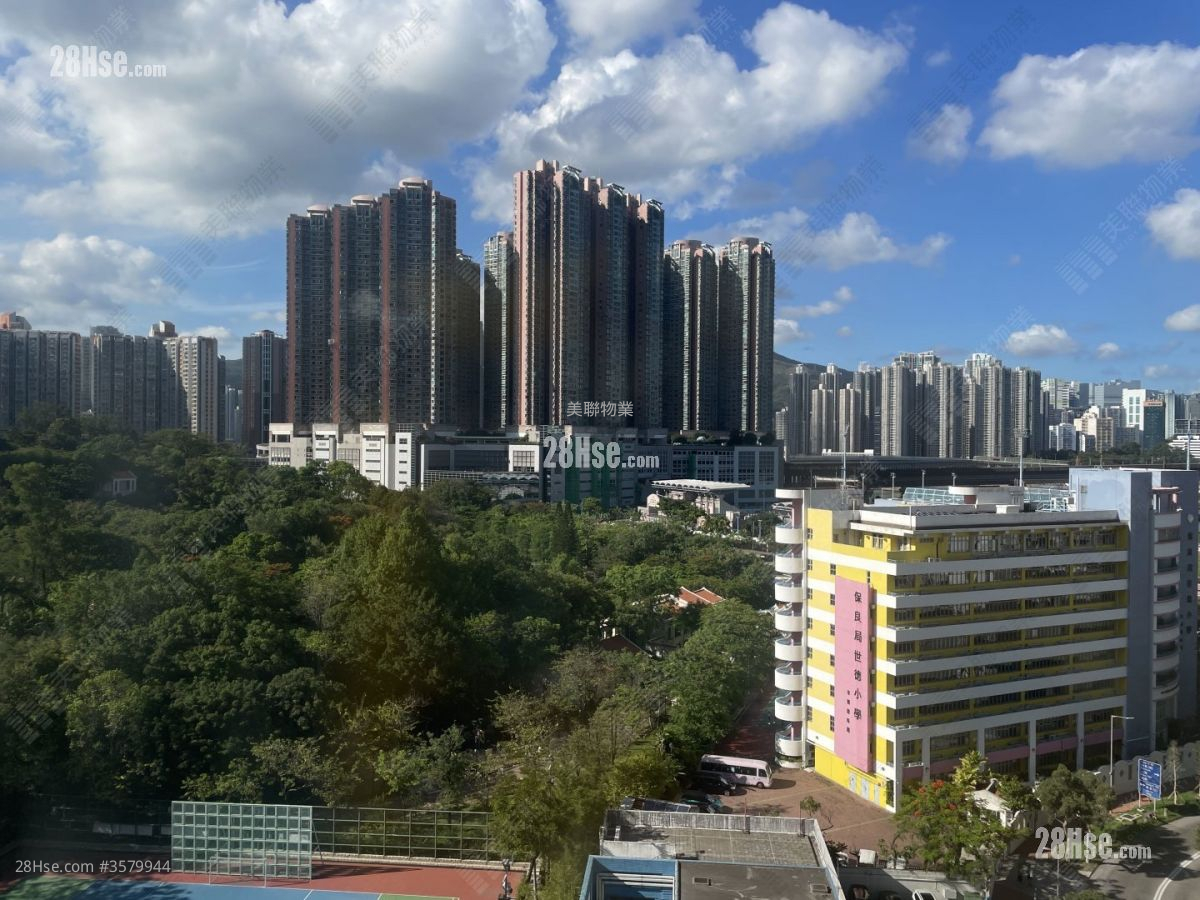Tsing Yi Garden Sell 2 Bedrooms 343 ft² ( 31.9 m² )