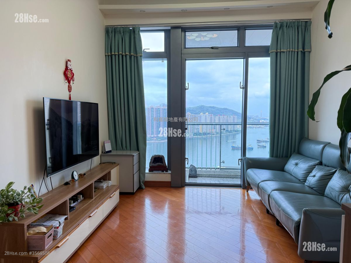 The Dynasty Sell 3 Bedrooms , 1 Bathroom 728 ft² ( 67.6 m² )