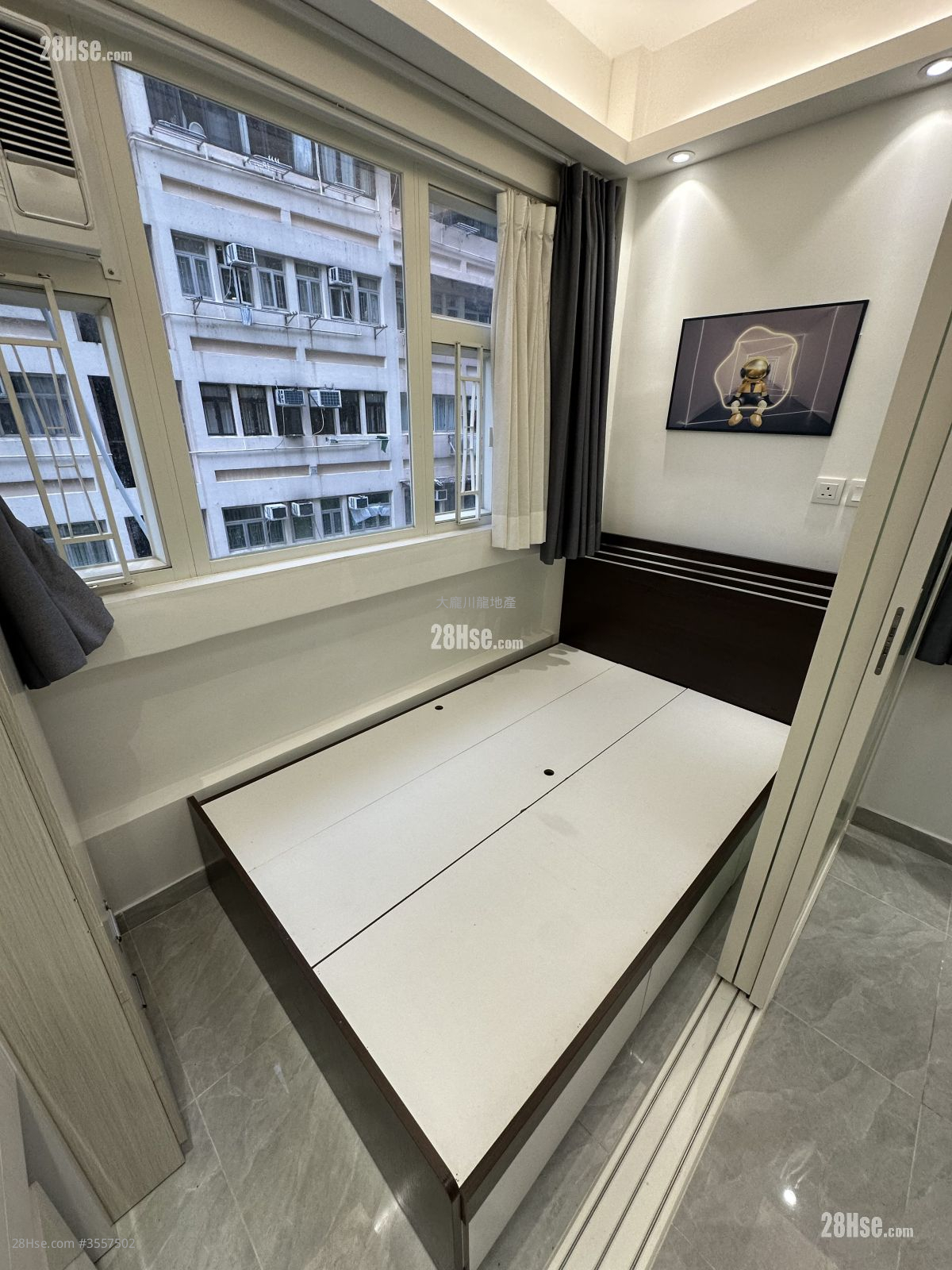 Man Fai Building Rental 1 Bedroom , 1 Bathroom 180 ft² ( 16.7 m² )