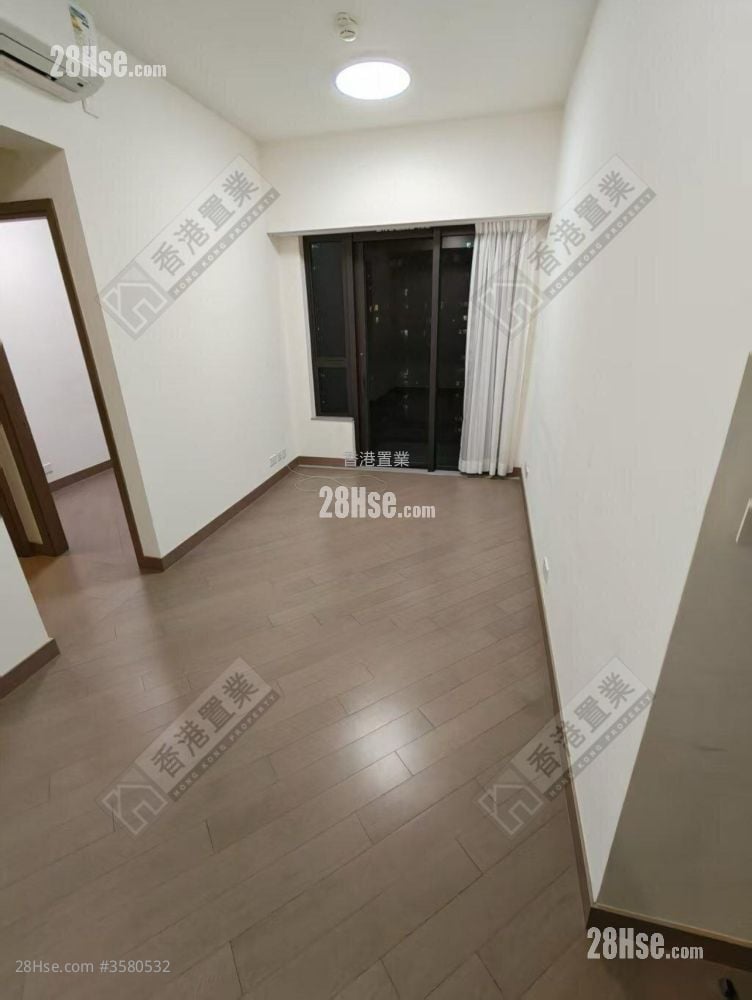 Wings At Seaii Sell 2 Bedrooms 491 ft² ( 45.6 m² )