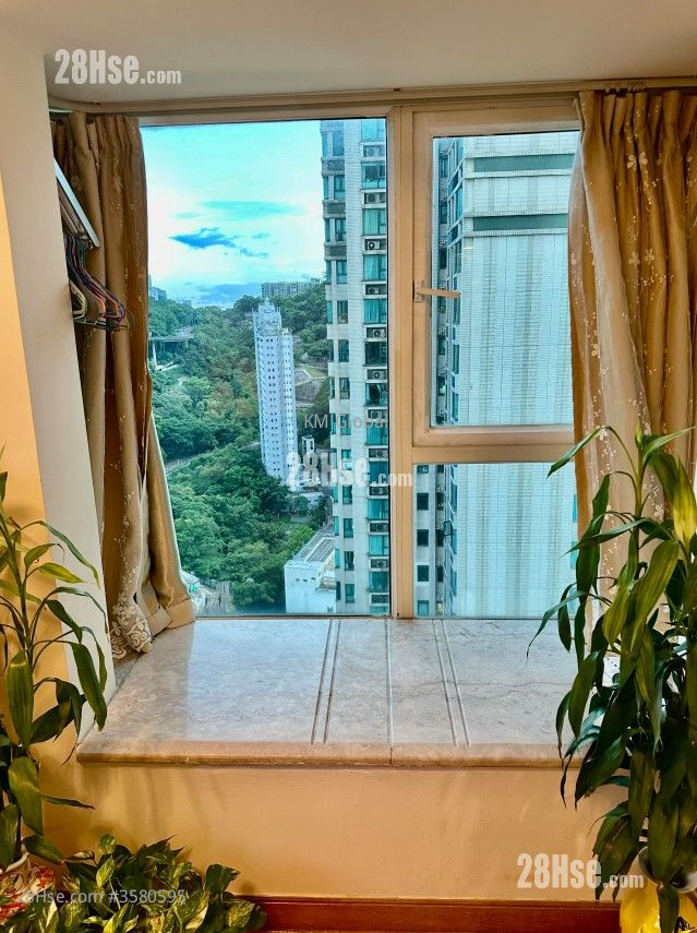 University Heights Rental 1 Bedroom , 1 Bathroom 410 ft² ( 38.1 m² )