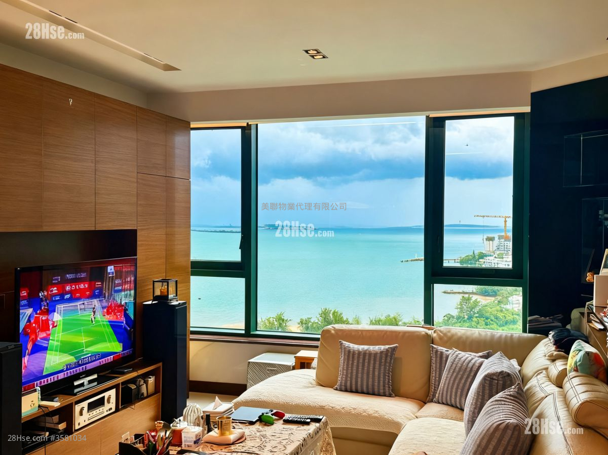 Palatial Coast Sell 3 Bedrooms 1,186 ft² ( 110.2 m² )