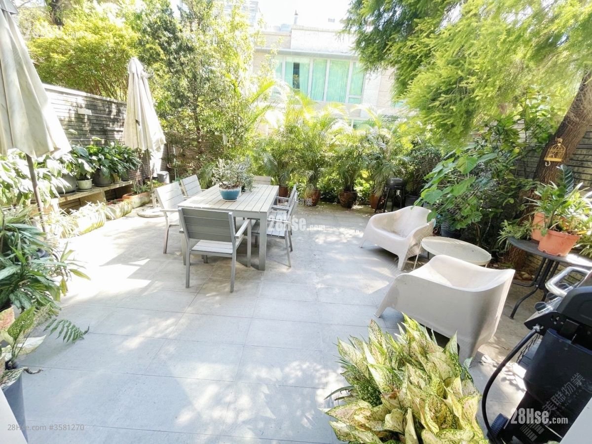 The Vineyard Rental 3 Bedrooms , 3 Bathrooms 2,178 ft² ( 202.3 m² )