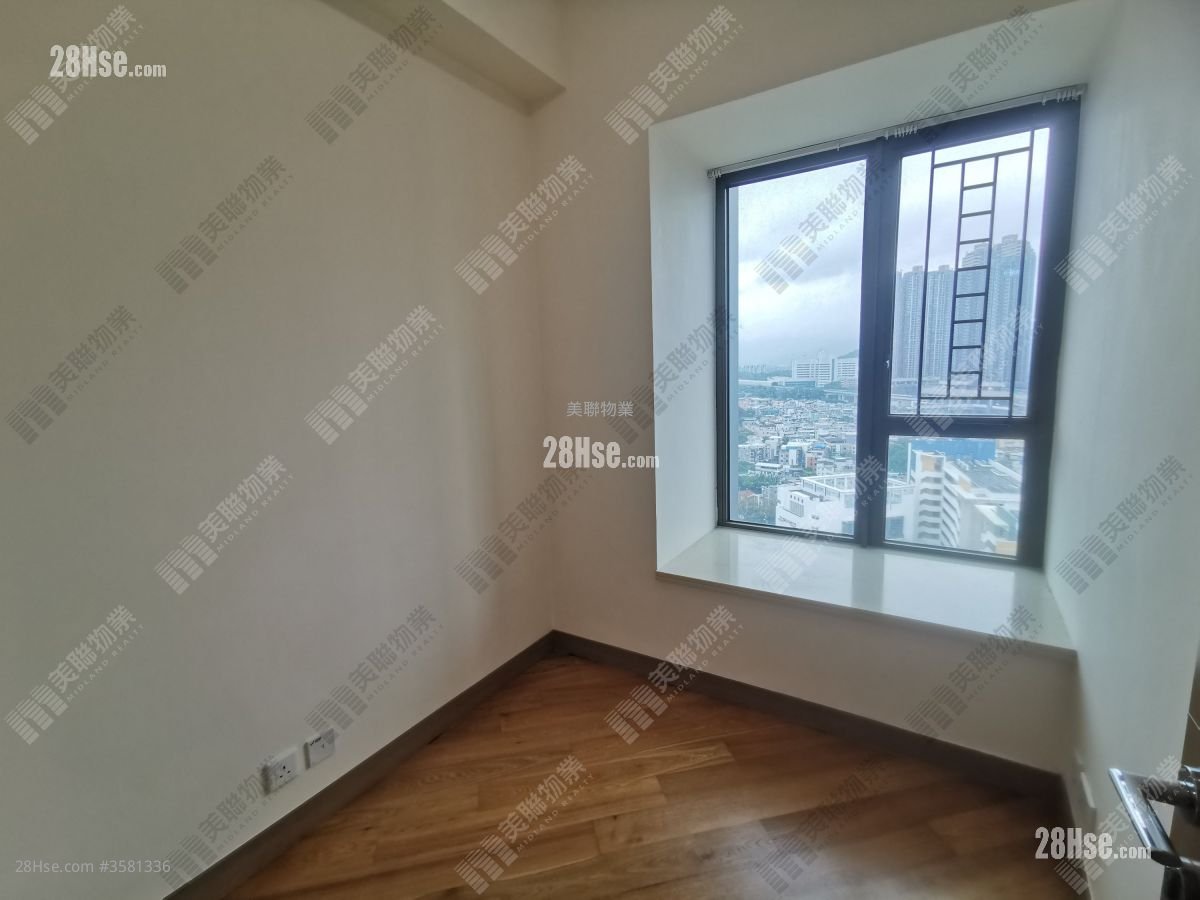 One Regent Place Sell 3 Bedrooms , 2 Bathrooms 858 ft² ( 79.7 m² )