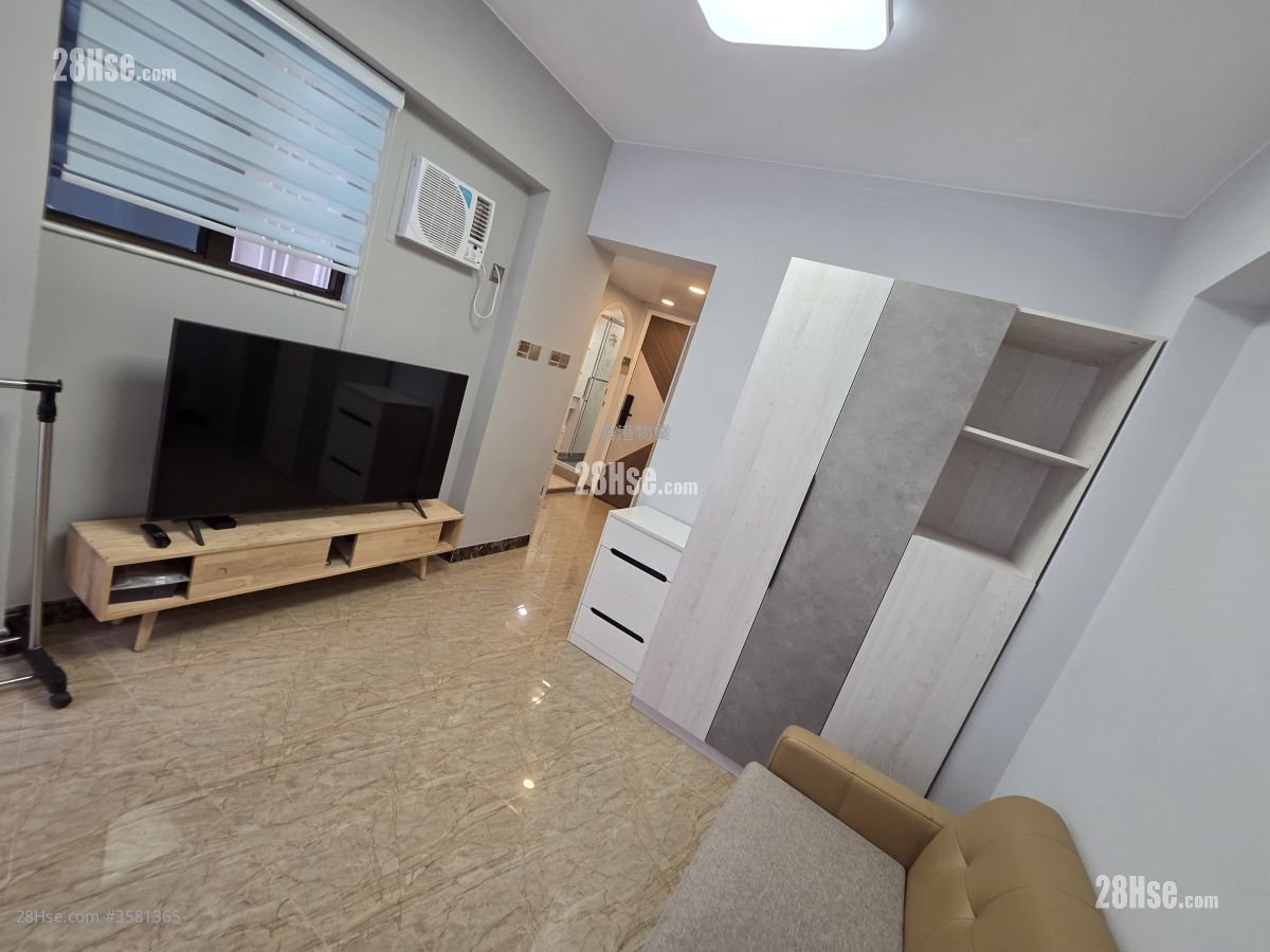 Kingston Building Rental Studio , 1 Bathroom