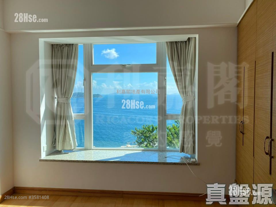 Villas Sorrento Sell 3 Bedrooms , 2 Bathrooms 1,100 ft² ( 102.2 m² )