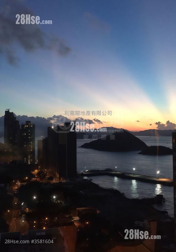 Westview Height Sell 264 ft² ( 24.5 m² )
