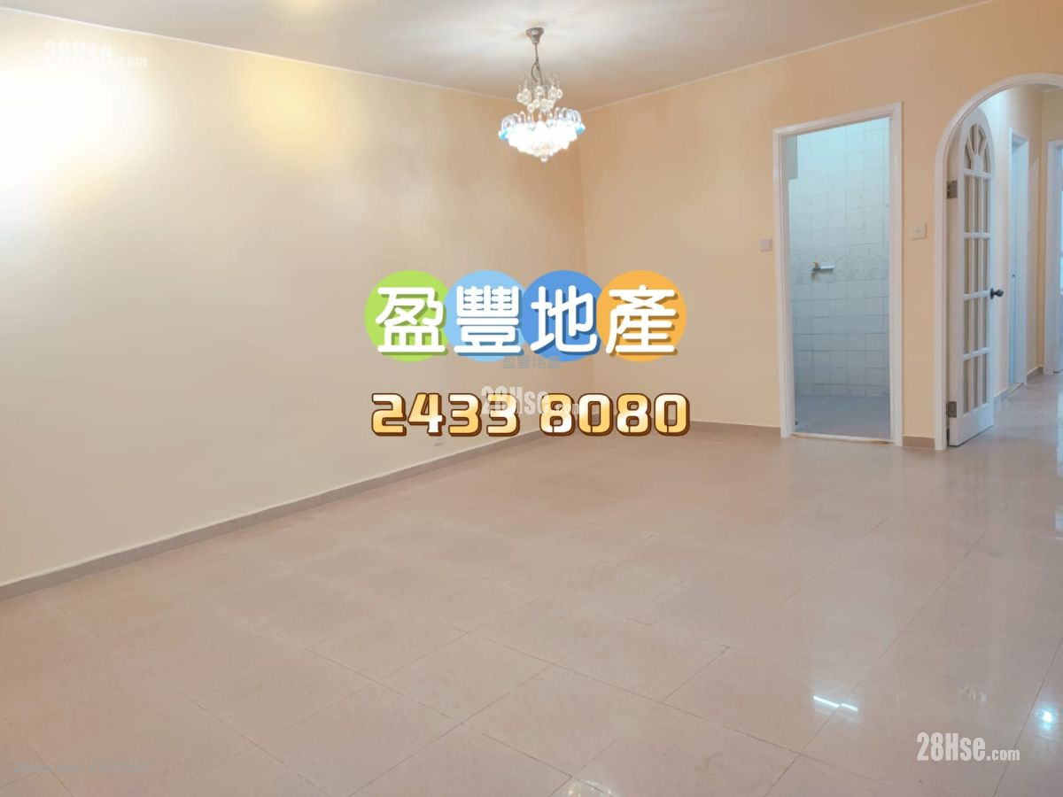 Pierhead Garden Rental 3 Bedrooms , 2 Bathrooms 668 ft² ( 62.1 m² )