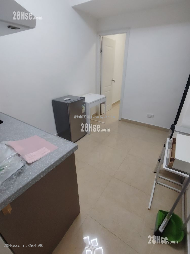 Chung Nam Mansion Rental 1 Bedroom , 1 Bathroom 180 ft² ( 16.7 m² )