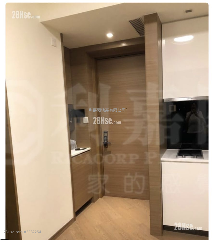 晓悦 售盘 1 房 273 平方尺 ( 25.4 平方米 )