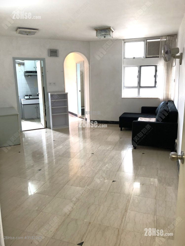 Tsui Lai Garden Sell 2 Bedrooms 484 ft² ( 45.0 m² )