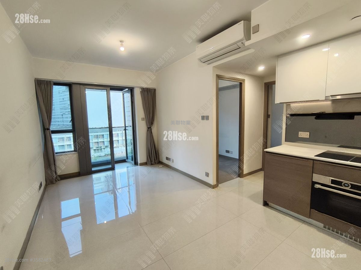 Aurora Rental 2 Bedrooms , 1 Bathroom 443 ft² ( 41.2 m² )