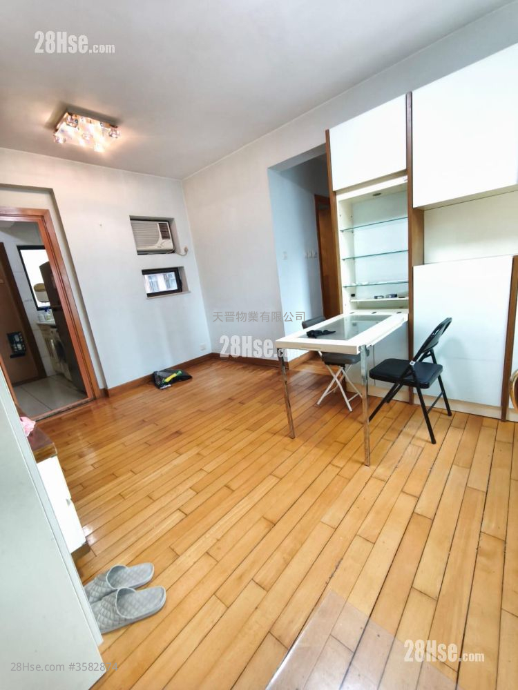 Grand Villa Sell 2 Bedrooms , 1 Bathroom 416 ft² ( 38.6 m² )