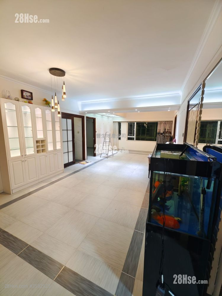 May Ka Mansion Sell 3 Bedrooms , 2 Bathrooms 845 ft² ( 78.5 m² )