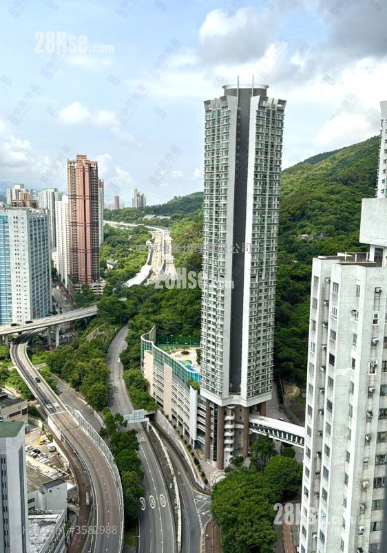 Kam Fung Garden Sell 3 Bedrooms 560 ft² ( 52.0 m² )
