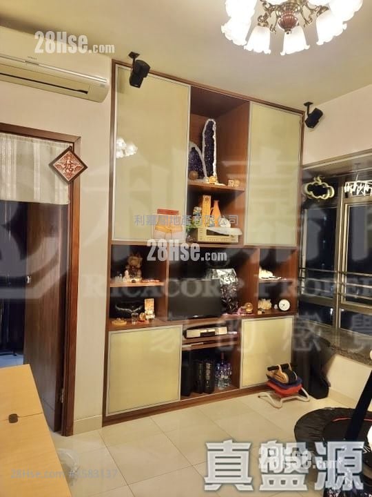Royal Terrace Sell 1 Bedroom , 1 Bathroom 379 ft² ( 35.2 m² )