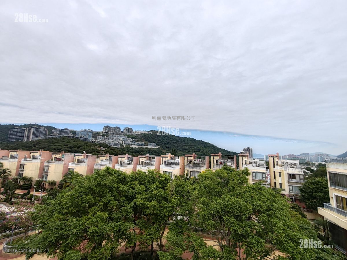 皓朗山庄 售盘 4 房 , 4 浴室 2,250 平方尺 ( 209.0 平方米 )