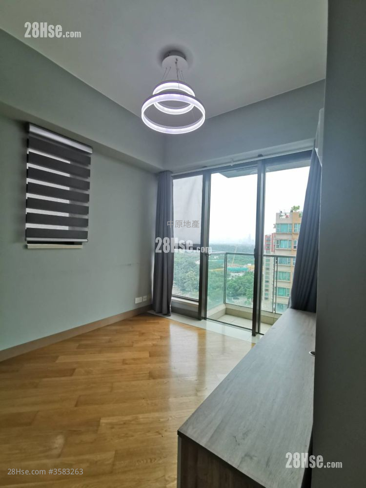 One Regent Place Sell 2 Bedrooms 463 ft² ( 43.0 m² )