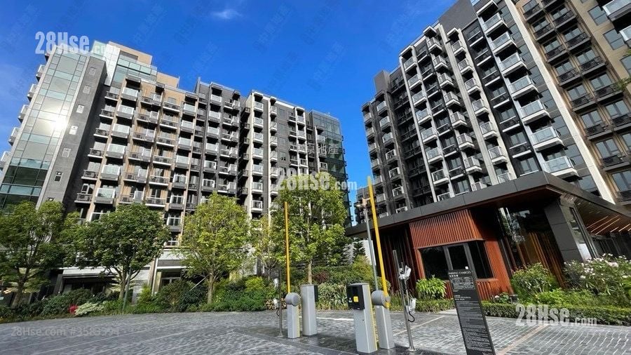 Wetland Seasons Bay Sell 2 Bedrooms , 1 Bathroom 415 ft² ( 38.6 m² )