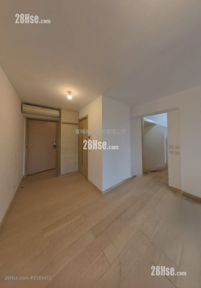 Altro Rental 2 Bedrooms , 1 Bathroom 450 ft² ( 41.8 m² )