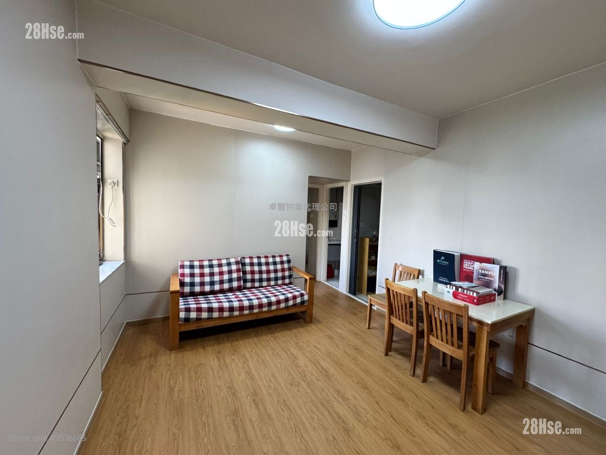 To Li Garden Rental 2 Bedrooms , 1 Bathroom 412 ft² ( 38.3 m² )