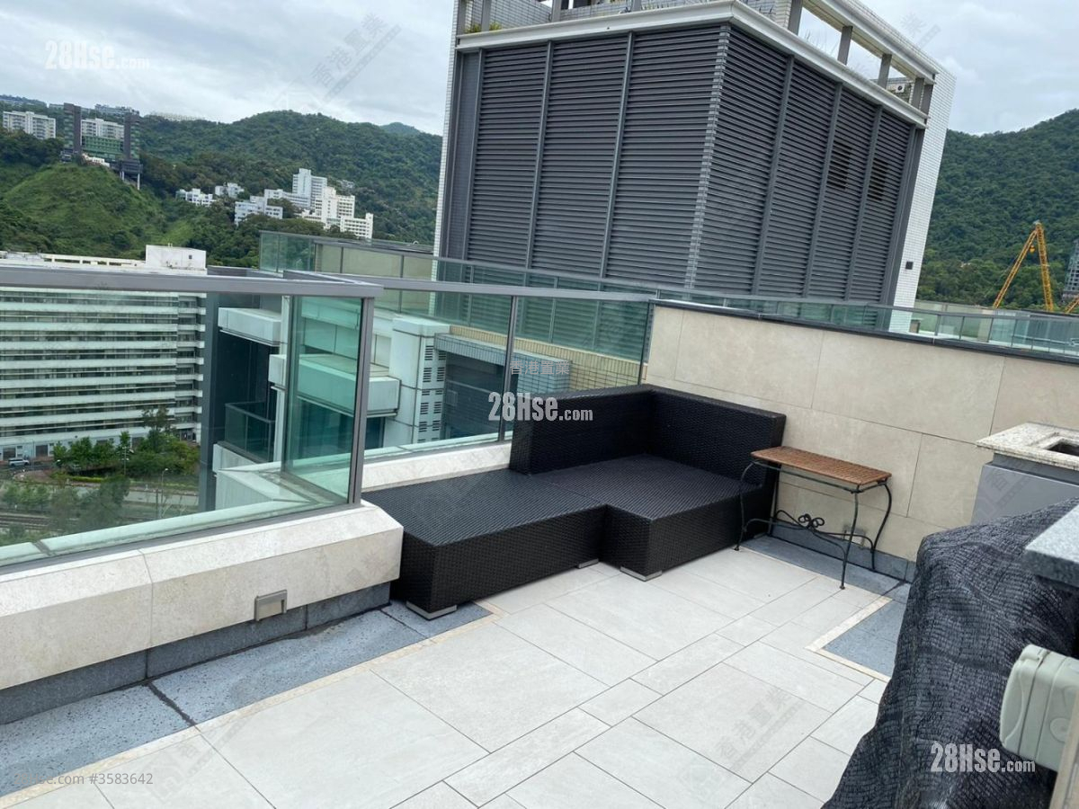 St Martin Sell 1 Bathroom 352 ft² ( 32.7 m² )