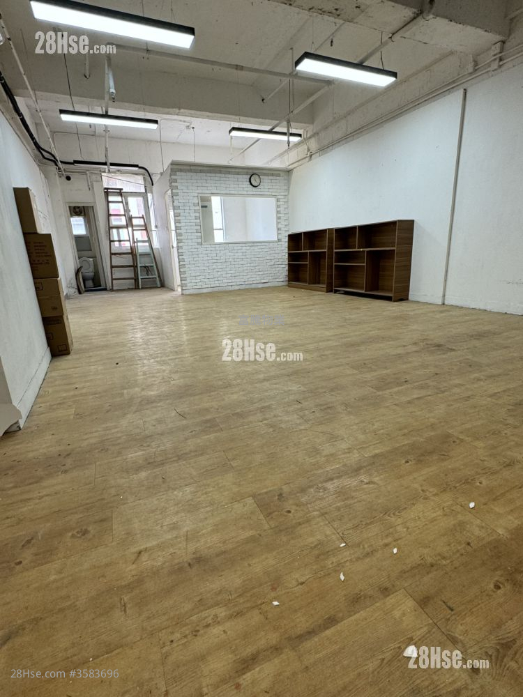 Wah Lok Industrial Centre Rental Studio