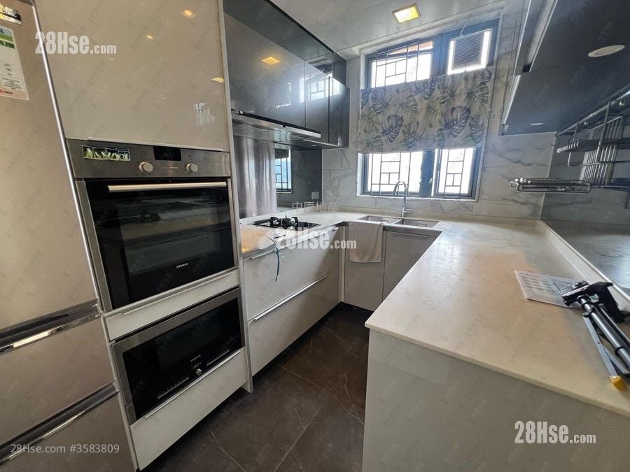 Grand Yoho Sell 3 Bedrooms 774 ft² ( 71.9 m² )